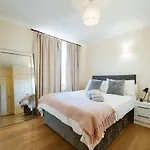 Fantastic Apartment 2Bdr Free Car Parking