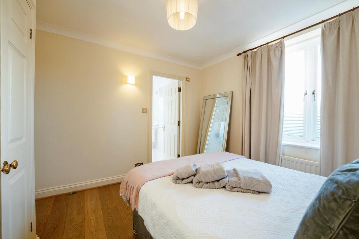 Appartement Fantastic 2bdr Free Car Parking *